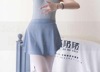 BoBoSocks袜啵啵 – 周周与她的运动鞋图包：当街头与镜头相遇