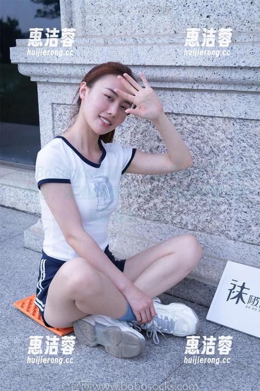 BoBoSocks袜啵啵 - 这次糯米的“肉丝”图包，强烈的视觉冲击，难道脚尖微加固就能掩盖一切？