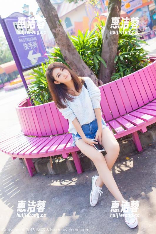 IMiss爱蜜社-莉娜lena IMiss爱蜜社 - 莉娜lena的空姐幻影:写真集分享,掩藏在云端的美丽