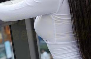 MiiTao蜜桃社 – 小草莓Berry的高清黑色写真:这色调，真让人想咬一口。