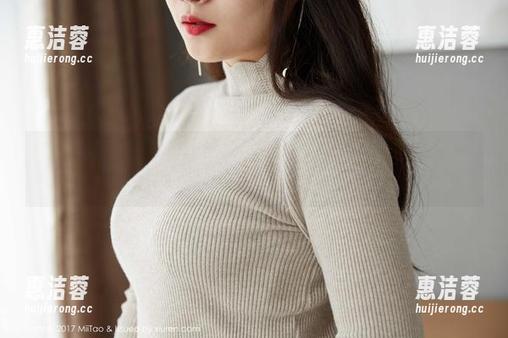MiiTao蜜桃社-雪梨sherry MiiTao蜜桃社 - 雪梨sherry毛衣合集:这是在穿毛衣还是穿风?