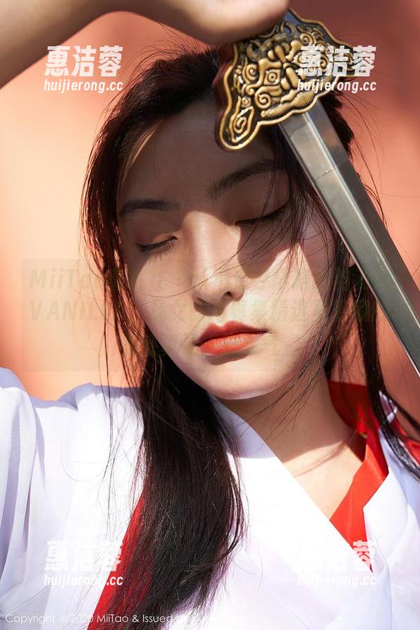 MiiTao蜜桃社 - 从不走寻常路的韵莉娜VANILLA，兔女郎写真集精选里暗藏的美感真让人想叹气。