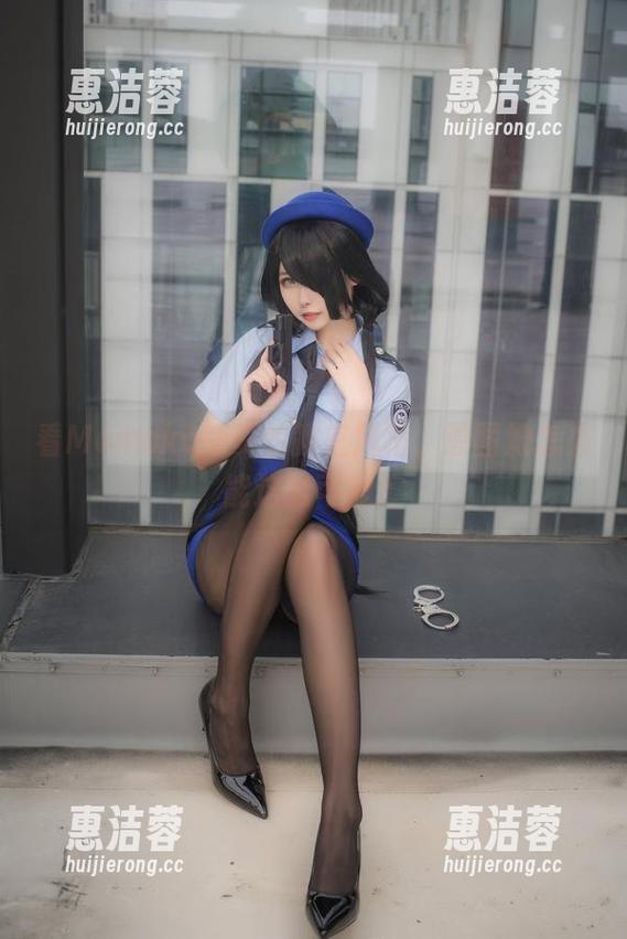 看Momoko葵葵的教室风格，原图她怎么能这么可爱？