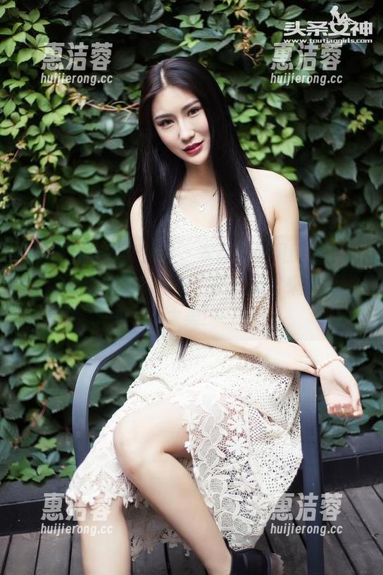 TouTiao头条女神 - 李丽莎画风突变，健身辣妹竟成了新标杆，图片刷出来，画面太美！