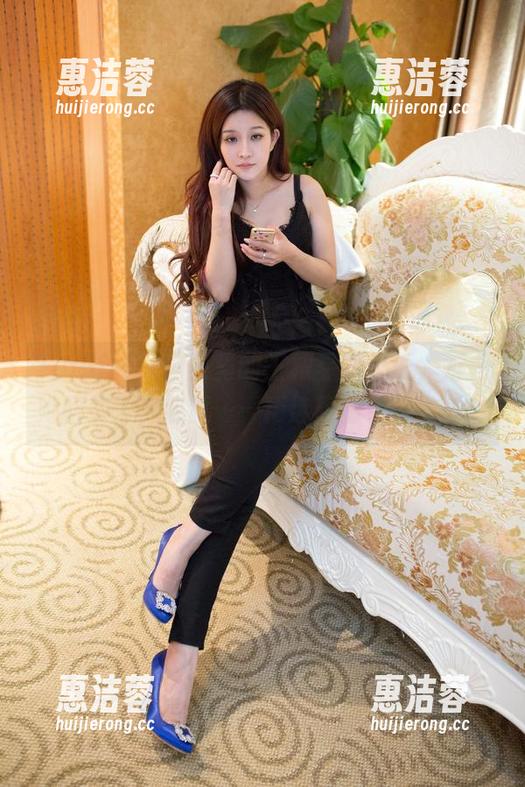 TuiGirl - 图集里的王根星熙女王，万一她回头了，我就……精选表情包已准备！