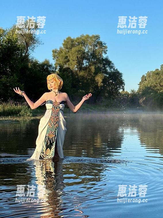 Vinnegal的精选图库札记：为何2B如此吸引人？自问自答中...