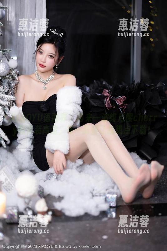 XIAOYU语画界 - 再来一波绯月樱cherry的泳装高清，每一张都让我想点下载！