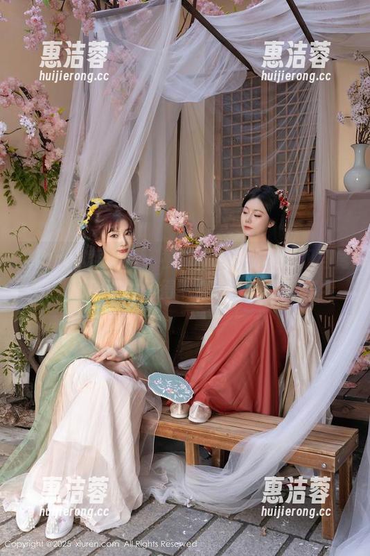 Xiuren秀人网 - 被Lovely璐璐的双马尾吸引了？图片值得下载，来吧，别害羞