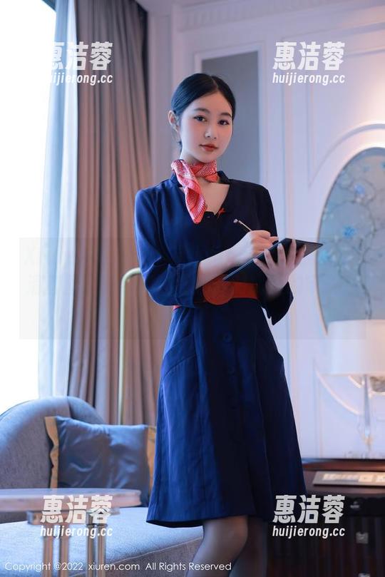 Xiuren秀人网 - 星小兔Meetu的美脚高清套图，是否能让我撇开对比狂的审美焦虑？