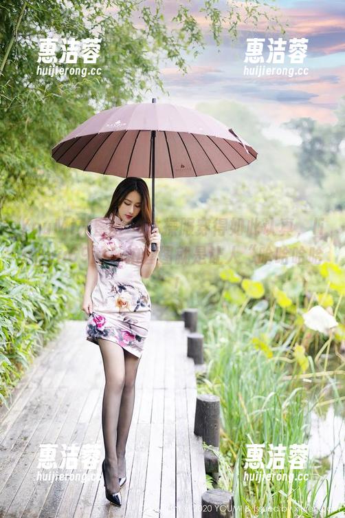 YouMi尤蜜荟 - 体操服穿得如此认真，lingyu69的私拍套图就是让人“哈哈哈哈”！
