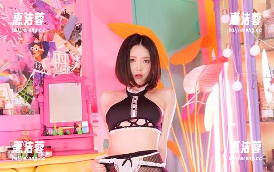 圣诞双人高清写真，Yuka(유카)的PEEKCLOUD，打着节日的旗号，我都快“过冬”了！