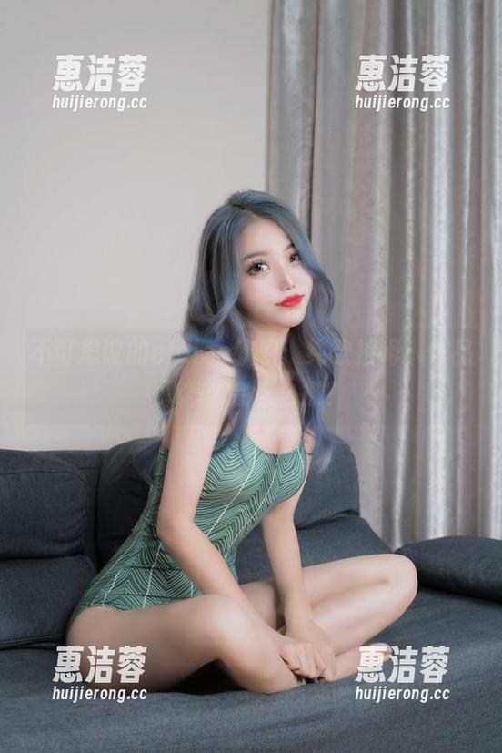 不可思议的eloise软软：纯欲拉姆，作品又怎么会这么撩？