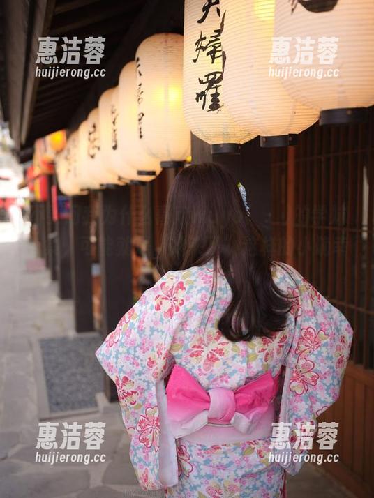 不要问我为什么喜欢wuyo(우요)的学妹合集，可能就是“她来了”这样的小确幸吧