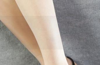 丽柜 – 隐秘与直白的“裤里丝”，可馨的原图承包了我的好奇
