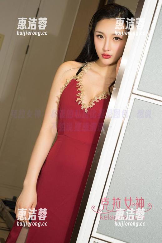 克拉女神 - 杨暖的私房比基尼图包，想说不想说疑惑满满…
