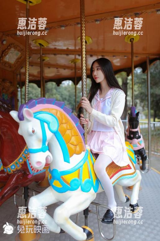 集合吧，在线兔玩映画的兽耳女仆们，看她们玩转那可爱的耳朵！
