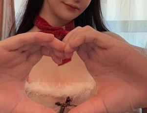 前羽rr的网袜，最新照片一出，大家是不是都有点不太淡定？