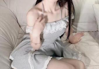 微密圈 – 十万口草莓粥粥的夏日合集，点开图包，突然觉得生活也该加点水果酸甜味了吧