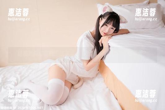 喵糖映画的在线“秋冬活力”图集，有点让人琢磨不透？