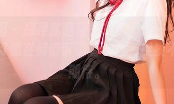 嗲囡囡 – 探寻就是阿朱啊的圣诞——图片更新好像在悄悄诉说着什么，捉摸不定的期待。