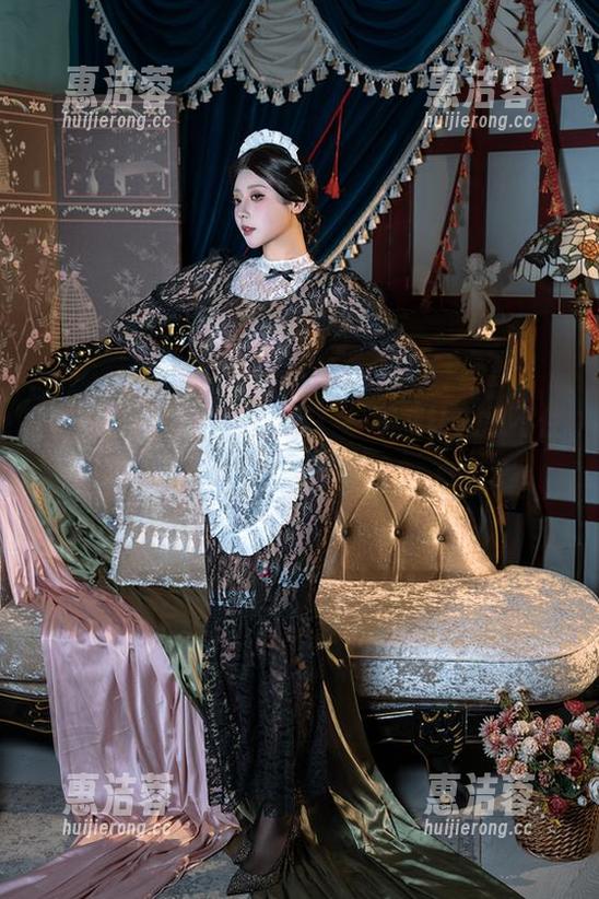 奶桃桃的高清女孩画卷：一眼就让人忍不住多看几遍。