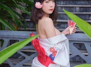 姜仁卿(강인경)又来了！DJAWA蕾丝女仆更新，轻飘飘的，好像春风拂过肌肤，怦然的美感扑面而来。