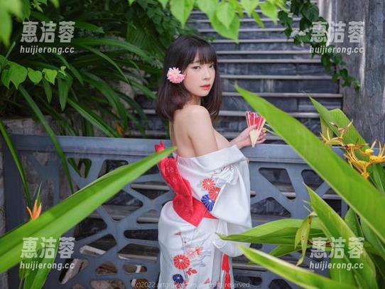 姜仁卿(강인경)又来了！DJAWA蕾丝女仆更新，轻飘飘的，好像春风拂过肌肤，怦然的美感扑面而来。