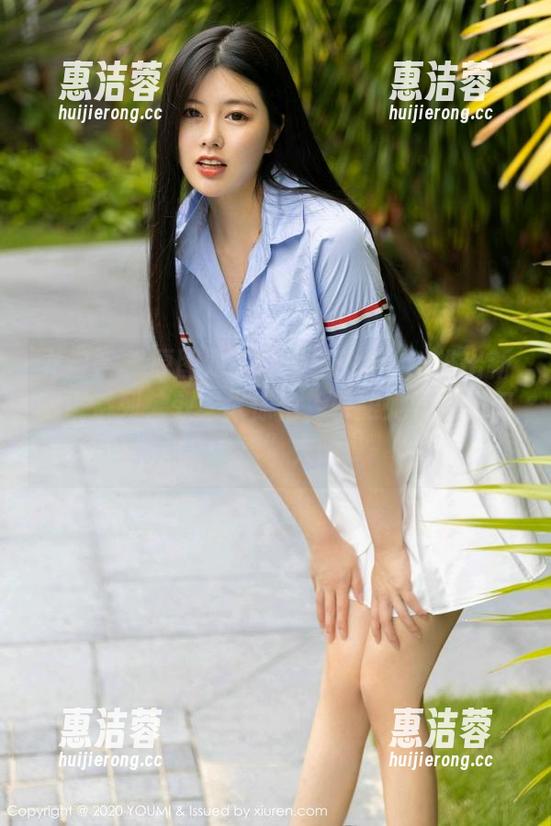 尤蜜荟 - 原图对比：娜露selena推出新眼镜系列，效果太惊艳，快跟她学习如何“看”人吧