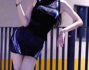 微密圈 – 一觉醒来，竟然被徐珺大哥的蕾丝套图锁住了视线，真的是…好有趣！