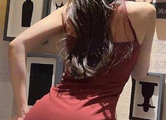 微密圈 – 截图分享：如何被徐莉芝的女君交接吸引，那眼神可不止是好看