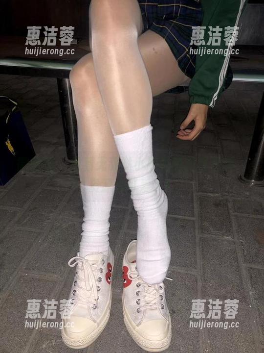 微密圈 - 看看无敌哒小姨妈的豹纹写真，资源太可爱了！