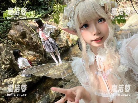 无颜小天使wy的连体衣系列，私拍图包无法抗拒