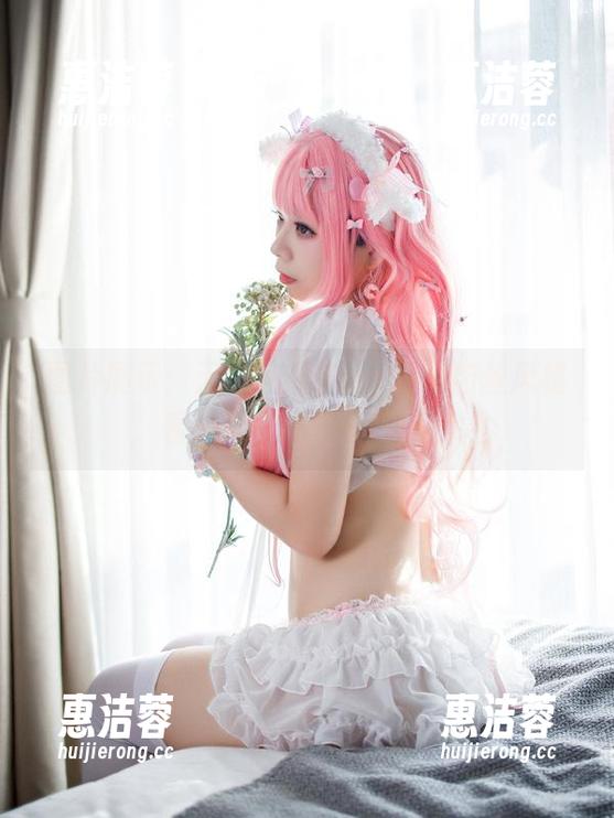 图片展示：无颜小天使wy独特肉丝风格，看着看着就想开膛破肚。