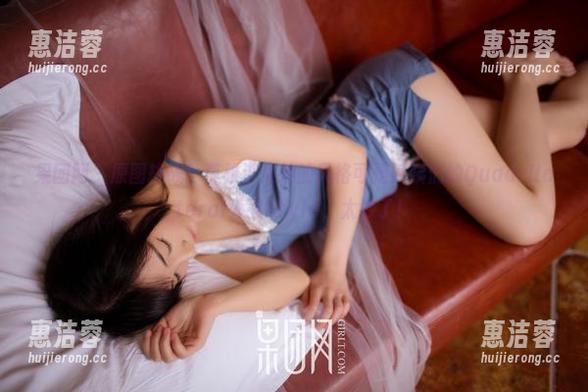 果团网 - 原图挑战！莫雅淇女神的风格可是阿姨们的Quadrilateral外教style，太妙了！