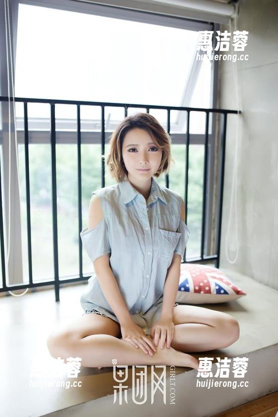 果团网的图包终于让我见识到芭比女神的真实意外——为何家里的芭比那么少了！
