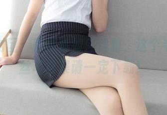 森萝财团：教授你如何优雅，这个毛衣黑丝写真集请一定下载！