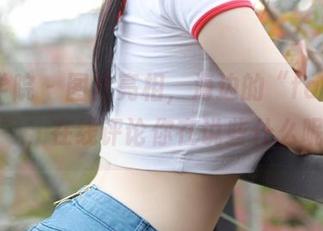 模范学院 – 图片亮相，海边的“fairy如歌”，在线评论你在说些什么呢？