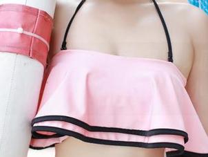 模范学院 – 白茹雪的夏日写真，原图里会不会藏着一只偷吃冰淇淋的小猫？