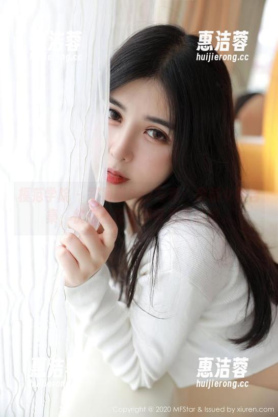 模范学院 - 郑颖姗Bev写真：最新女神合集，快来看这个不可思议的她。