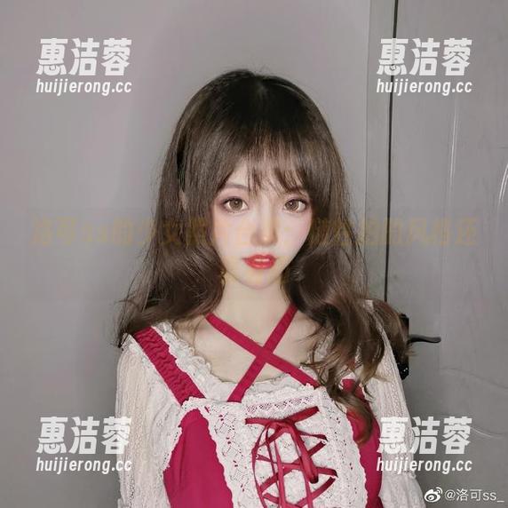 洛可ss的少女照片合集：随性拍的风格还真有趣