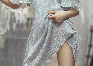 爱尤物 – 徐肉肉的JK写真合集：校园女生的不经意诱惑