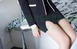 爱蜜社 – 这就是萌白酱的黑白私房图集，不复杂，但让人停不下来。