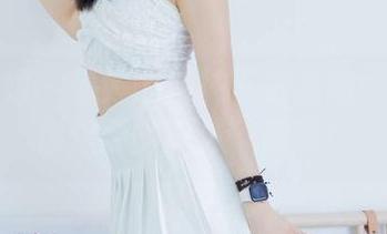 物恋传媒 – 婷婷的网袜下载指南：这里有你想要的“袜”意啊！