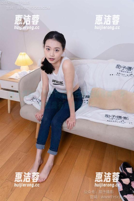 甜予摄影 - 齐齐的过膝白丝定制写真，专业到我有点紧张了？