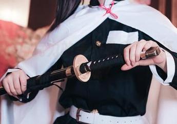 白莉爱吃巧克力的美脚私房：谁还不是个腿控呢？