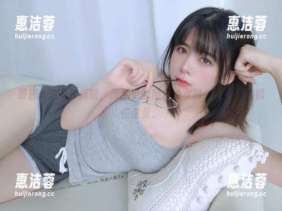 眼酱大魔王w揭晓，原图中的黑丝兔女郎，私藏精选都在这里。