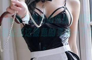 秀人网 – 写真与黑色的碰撞，周于希Sandy的图包让我这疲惫的灵魂一下子清醒了。