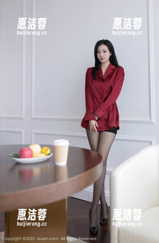 秀人网 - 毛衣、妙可可Cheese和暴风吸引——这一套图，谁能顶得住！