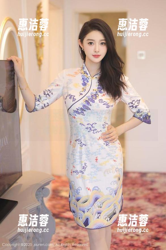 秀人网 - 女王全集：燕甘甘这是有多自信，哈哈我好像都有点紧张！