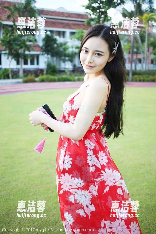 美媛馆 - 唐琪儿il泳装照片集，向父母安利水中泳技